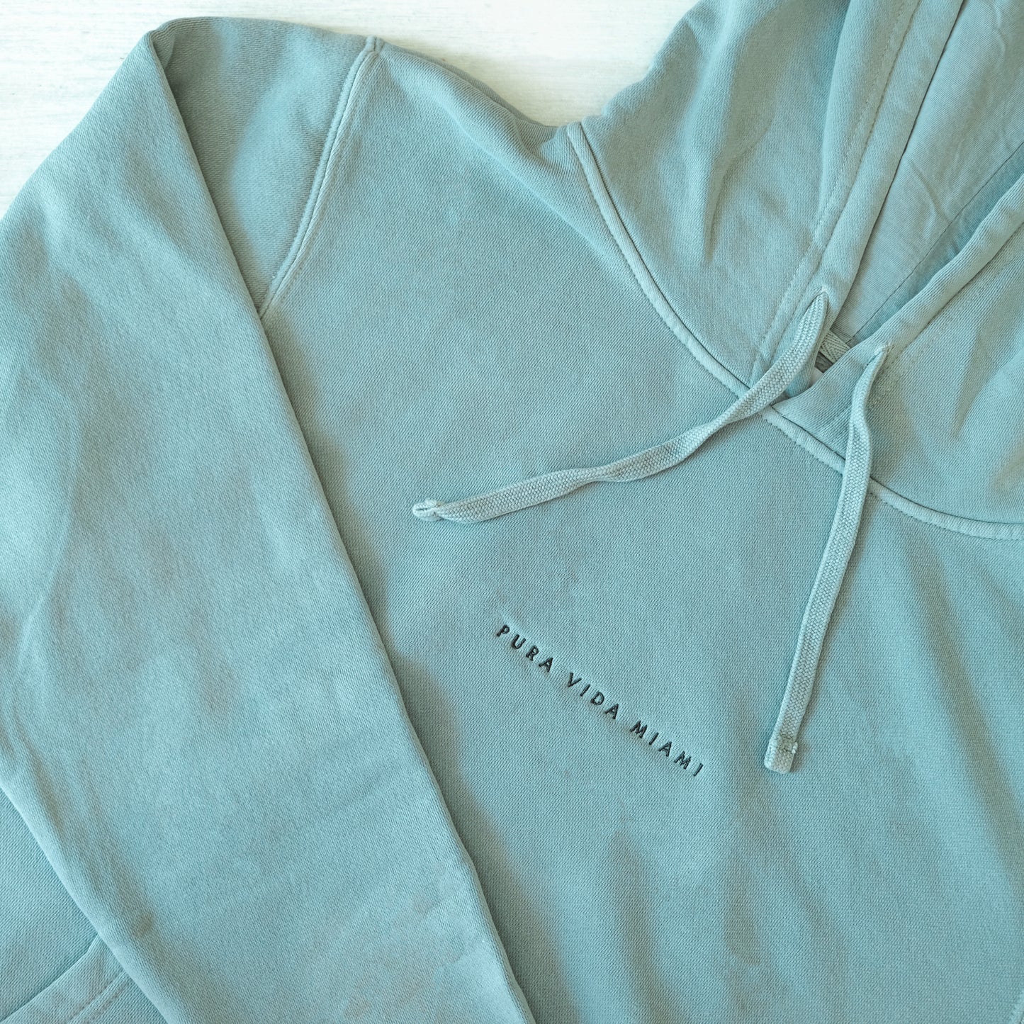 LIGHTWEIGHT HOODIE